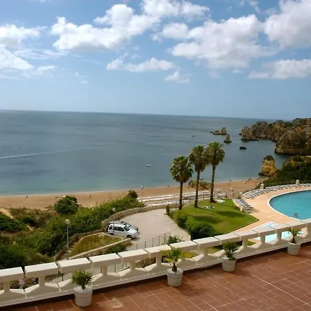 Sea Apartment *